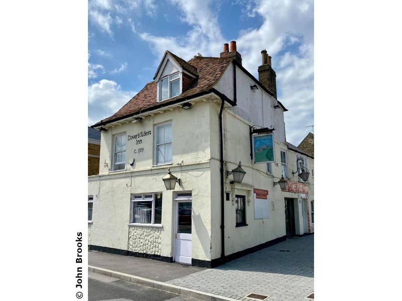 Castle Inn, Dover - External © John Brooks. (Pub, External, Key). Published on 07-06-2021