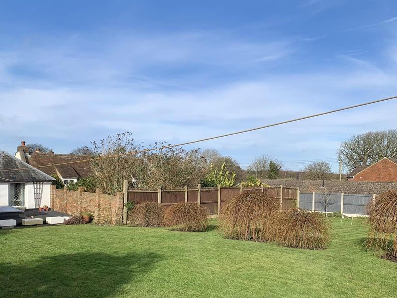 Chance Inn, Guston - Garden © Chance Inn.. (Pub, Garden). Published on 13-02-2024