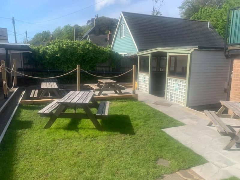 Rising Sun, Kingsdown - Garden #3 © Tony Wells. (Pub, Garden). Published on 15-08-2022