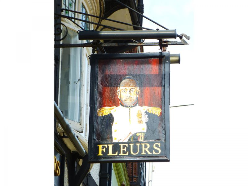 Les Fleurs, Dover - Sign © Tony Wells. (Pub, Sign). Published on 06-05-2018