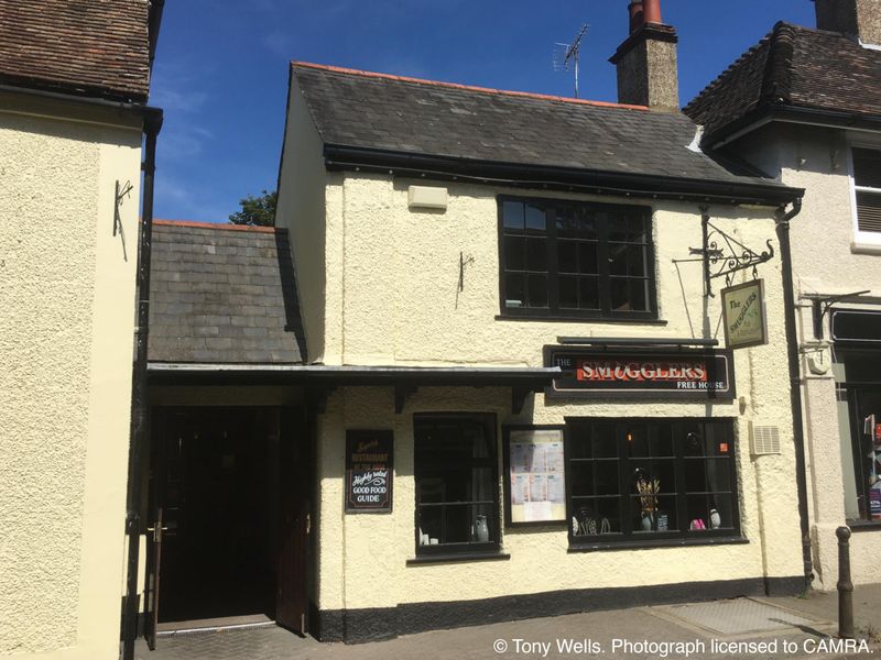 Smugglers, St. Margarets-at-Cliffe - External © Tony Wells. (Pub, External, Key). Published on 06-09-2024