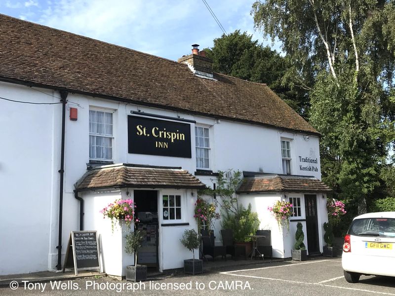 St Crispin Inn, Worth - External © Tony Wells. (Pub, External, Key). Published on 29-08-2024