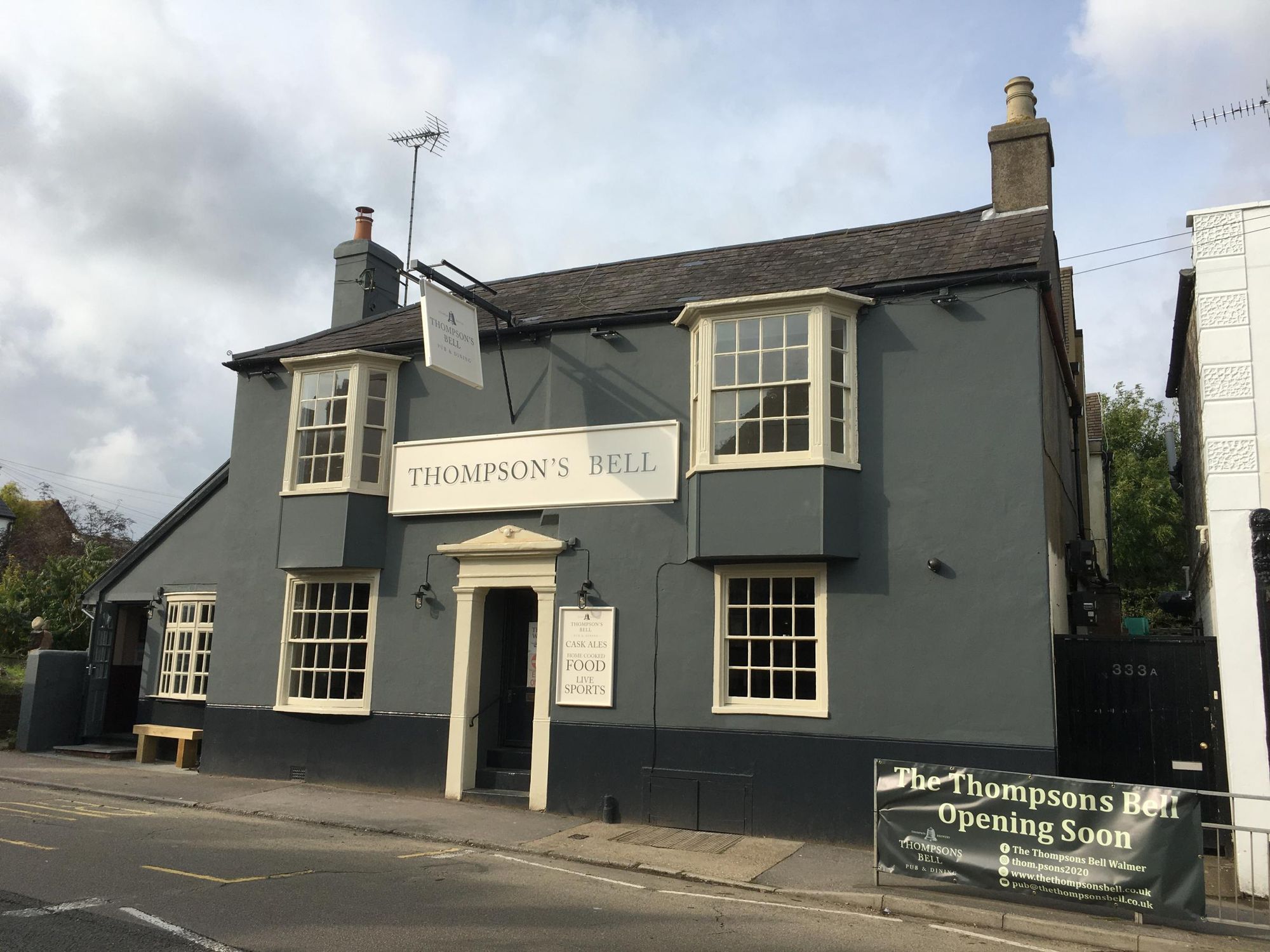 Thompson's Bell, Walmer - External #1 © Tony Wells. (Pub, External, Key). Published on 19-10-2020