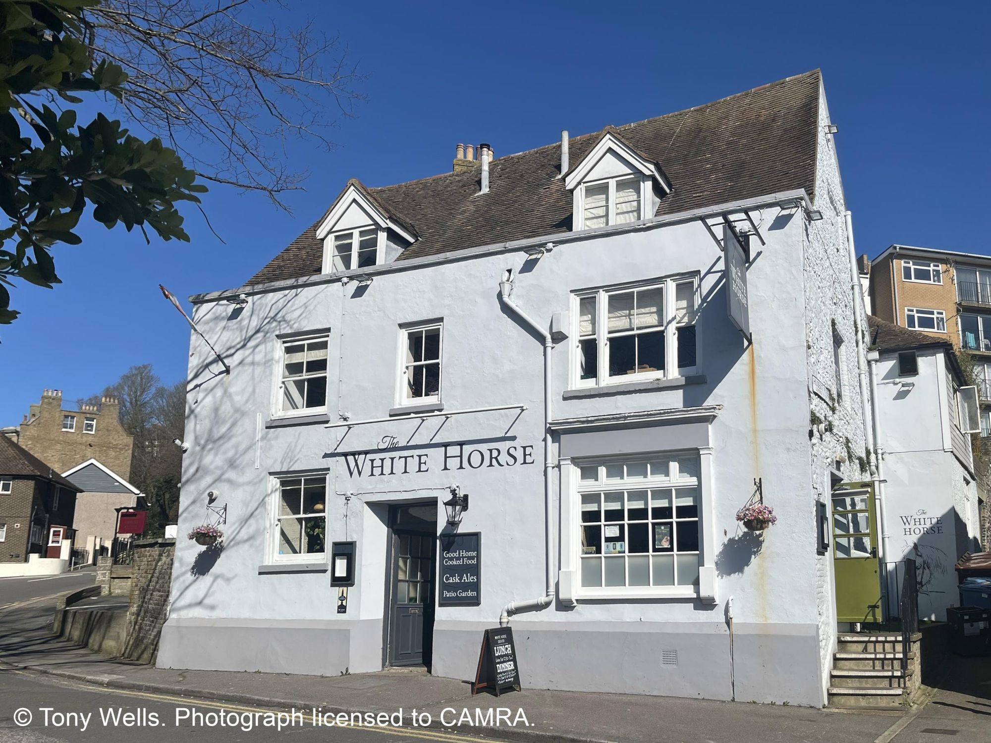 White Horse, Dover - External © Tony Wells. (Pub, External, Key). Published on 18-03-2026