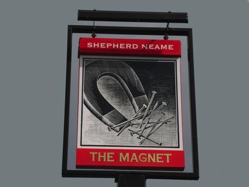 Magnet Inn, Deal - Sign © Tony Wells. (Pub, Sign). Published on 05-04-2015
