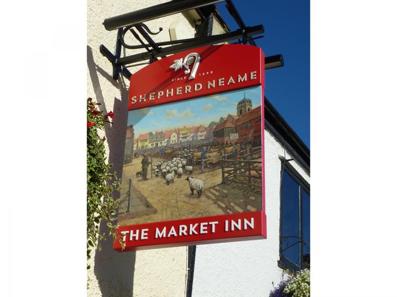 Market Inn, Sandwich - Sign © Tony Wells. (Pub, Sign). Published on 13-09-2017