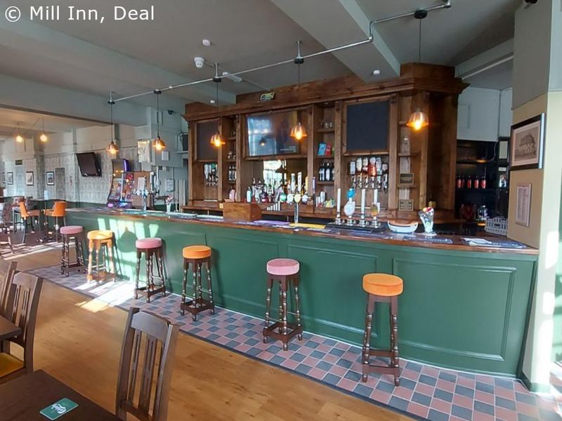 Mill Inn, Deal - Bar © Mill Inn. (Pub, Bar). Published on 18-11-2023