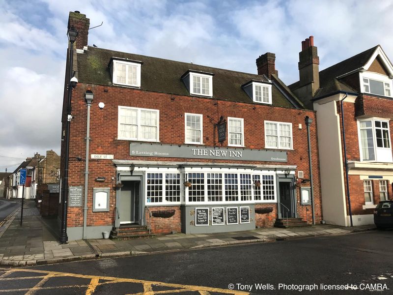 New Inn, Sandwich - External © Tony Wells.. (Pub, External, Key). Published on 16-05-2024