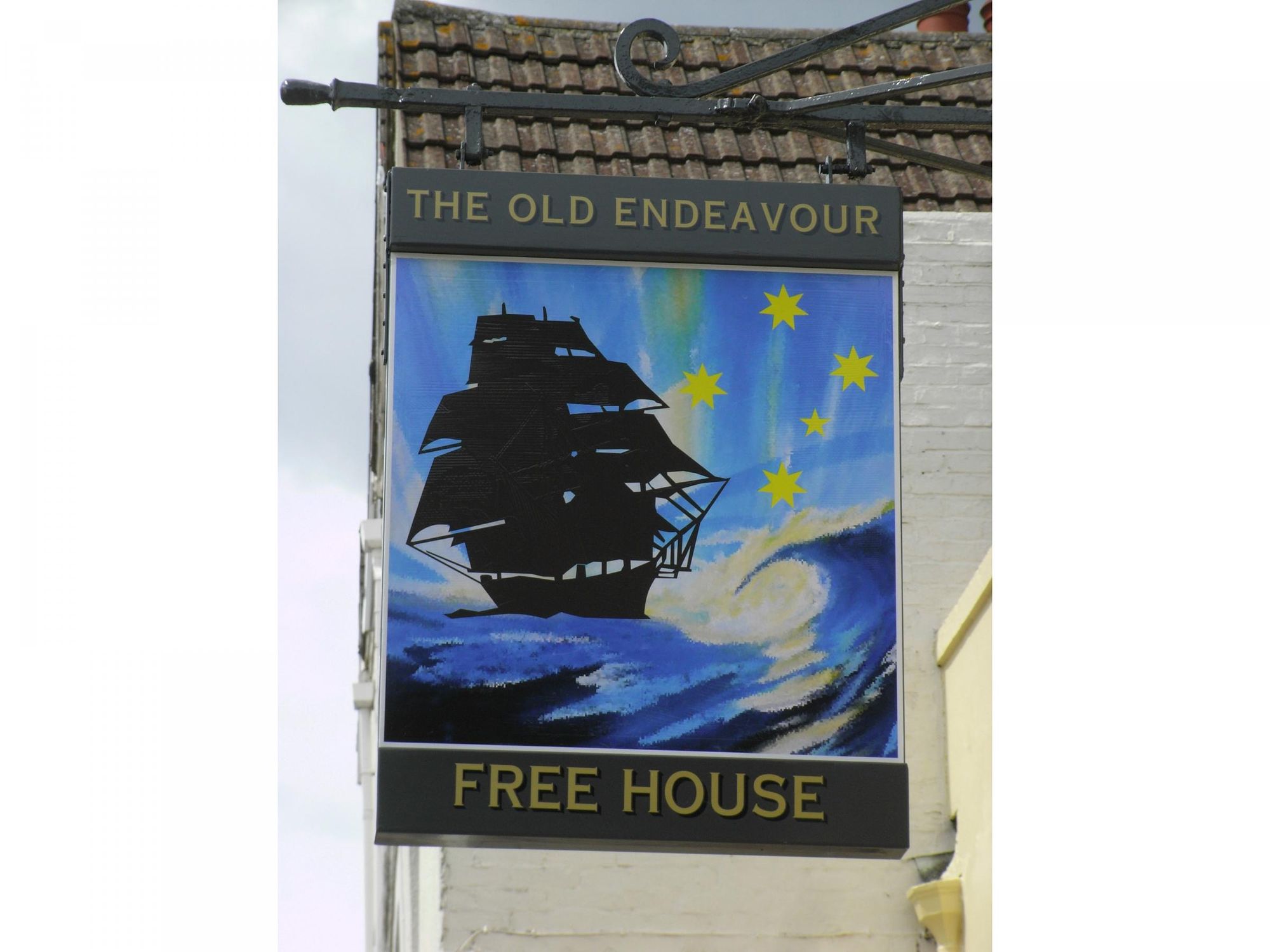 Old Endeavour,Dover - Sign © Tony Wells. (Pub, Sign). Published on 06-01-2022