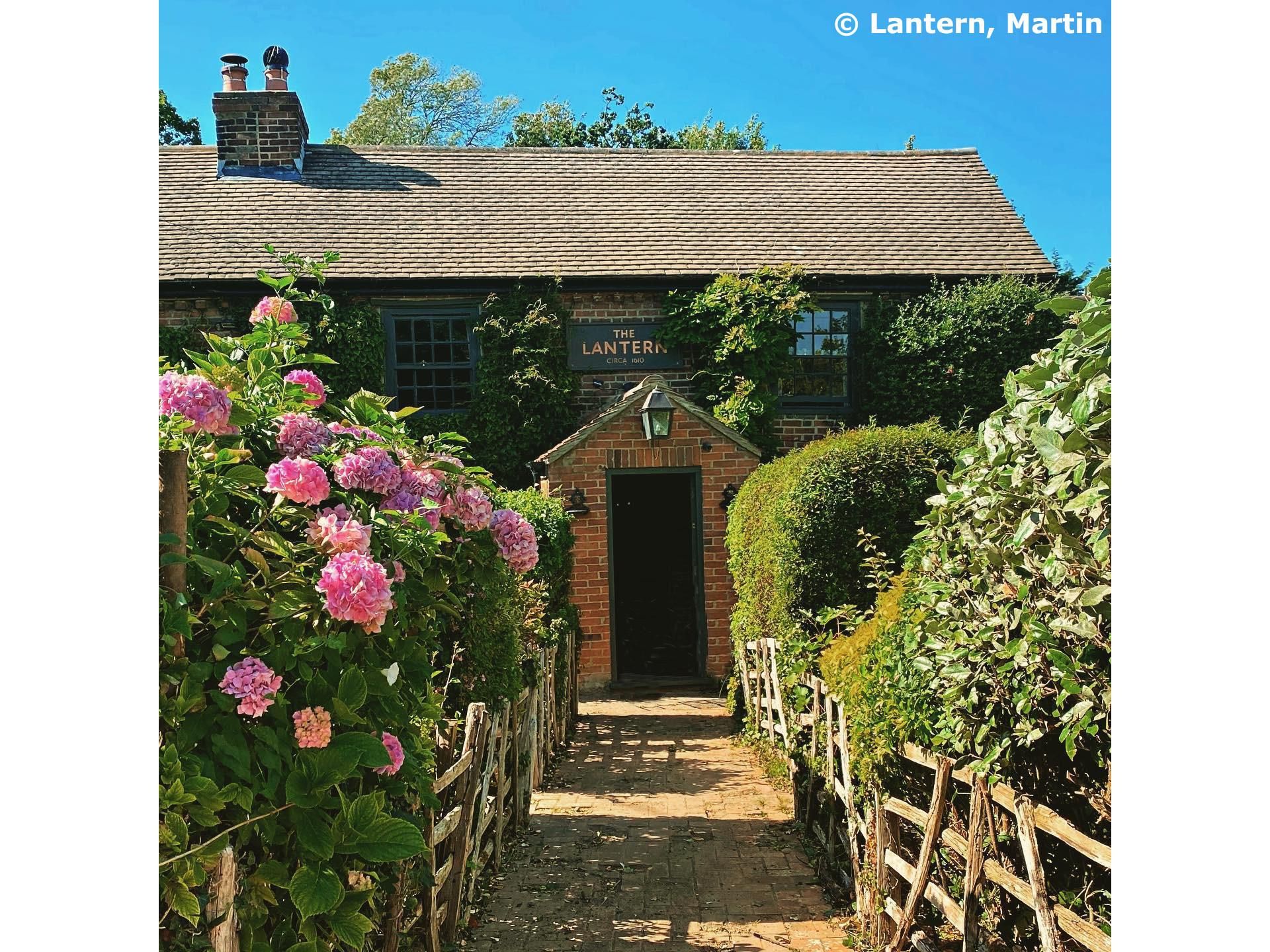 Lantern, Martin - External © Lantern. (Pub, External, Key). Published on 18-04-2021