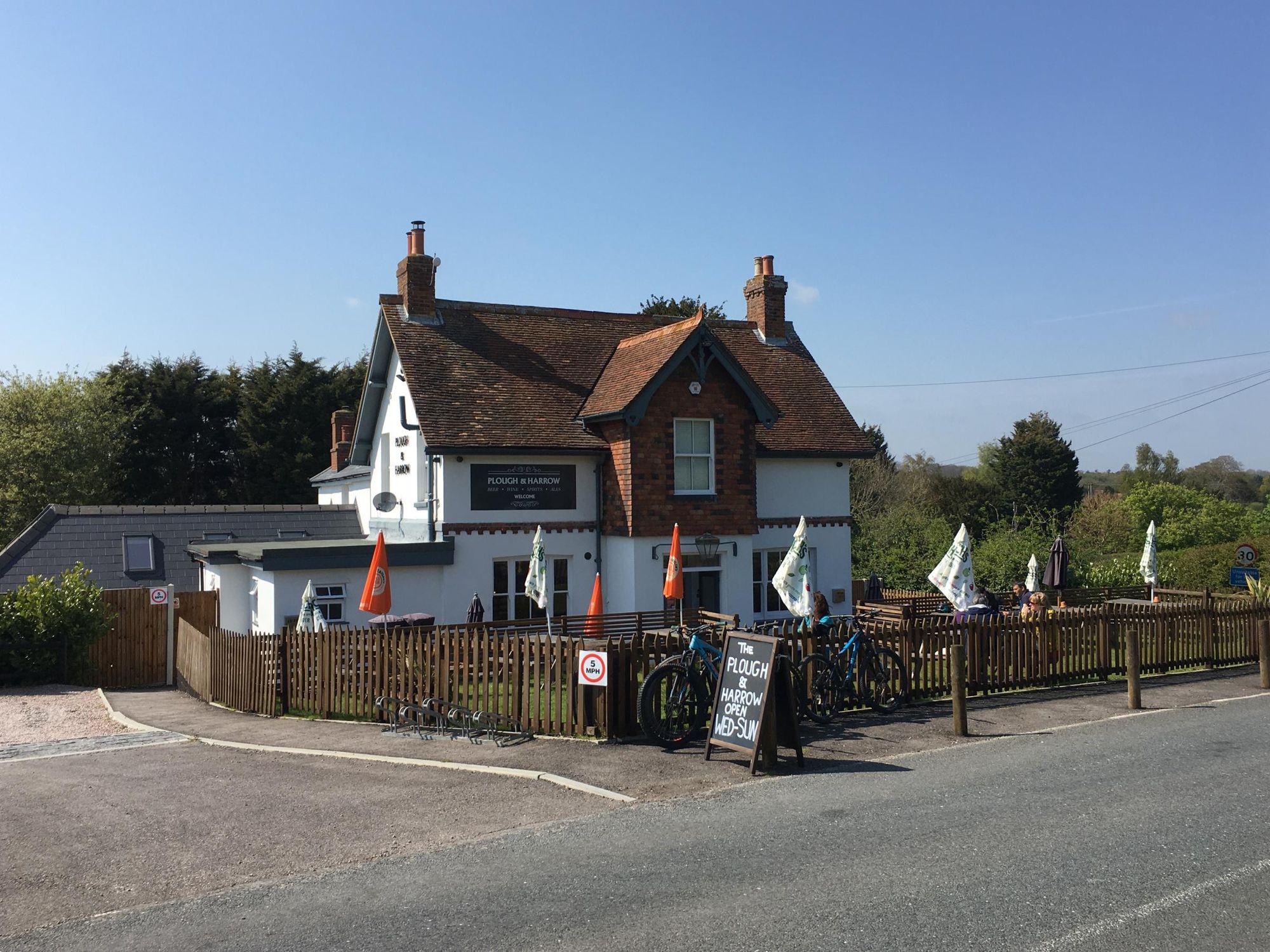 Plough & Harrow, Tilmanstone - External #2 © Tony Wells. (Pub, External). Published on 25-04-2022