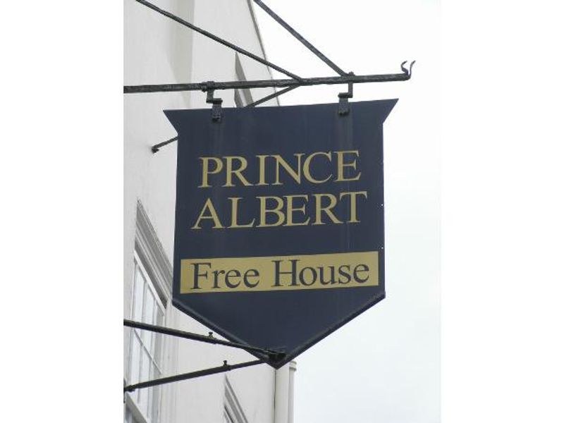 Prince Albert, Deal - Sign © Tony Wells. (Pub, Sign). Published on 21-06-2015 