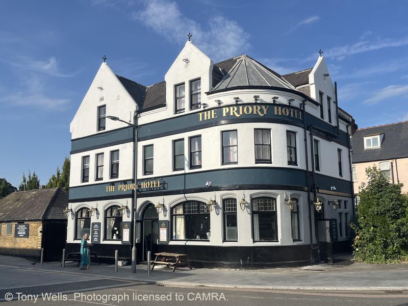 Priory Hotel, Dover - External © Tony Wells. (Pub, External, Key). Published on 04-08-2026