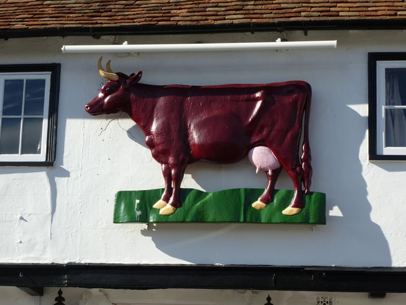 Red Cow, Sandwich - Sign © Tony Wells. (Pub, Sign). Published on 14-09-2017 