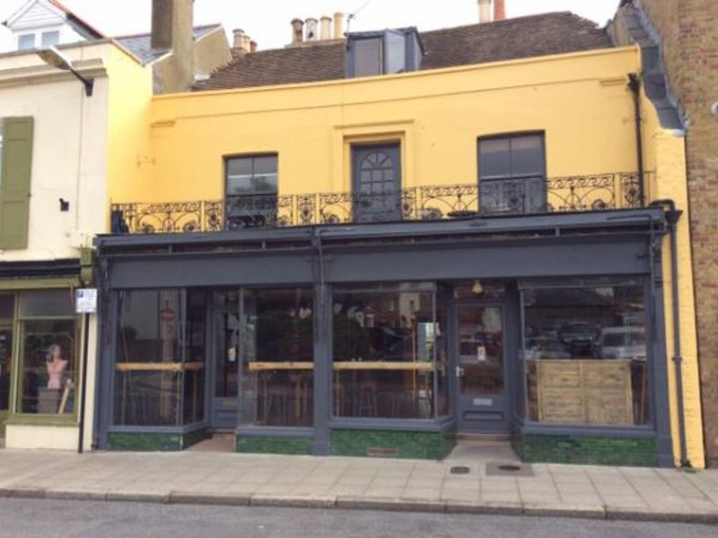 Bar, The, Deal - External © Tony Wells. (Pub, External, Key). Published on 26-07-2016