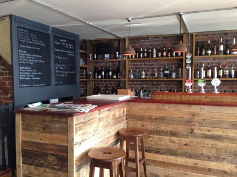 Bar, The, Deal - Bar #1 © Tony Wells. (Pub, Bar). Published on 26-07-2016 