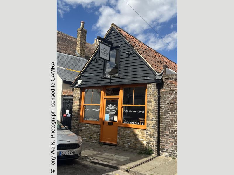 Time & Tide Taphouse, Sandwich - External © Tony Wells. (Pub, External, Key). Published on 07-08-2026