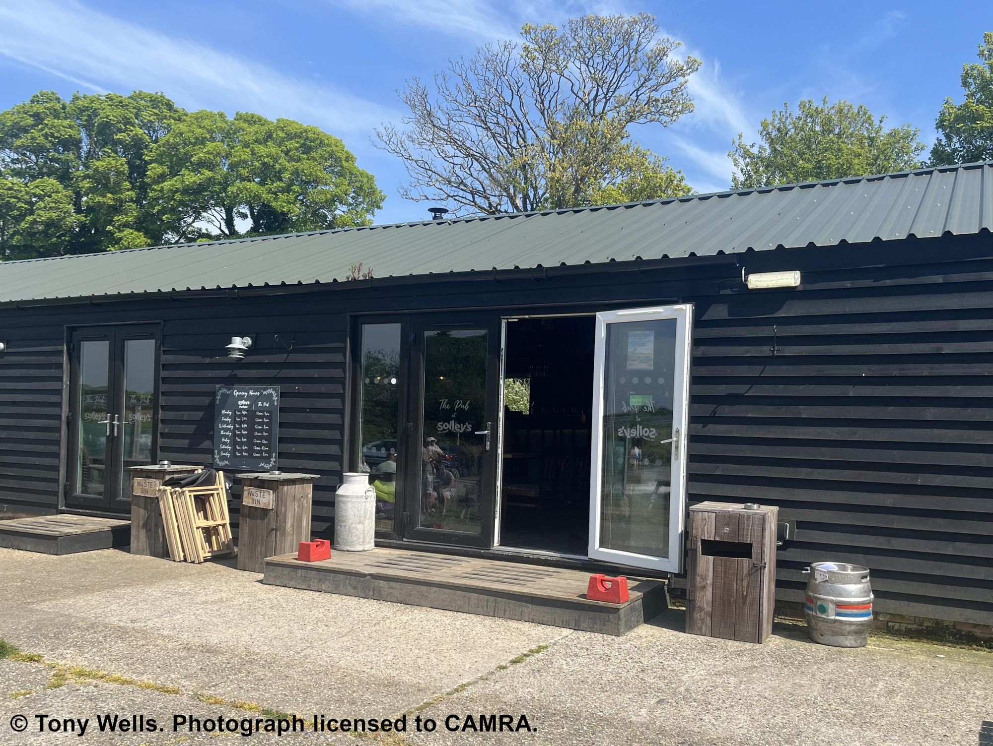 Pub at Solley's, Ripple - External © Tony Wells. (Pub, External, Key). Published on 12-05-2026