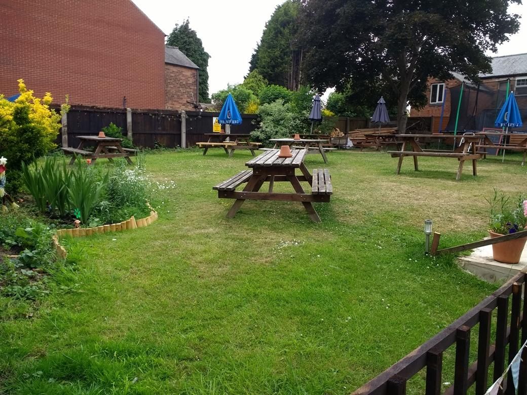 (External, Garden). Published on 21-06-2018