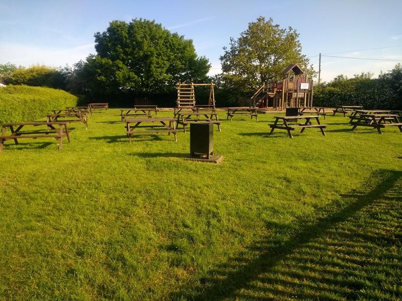 Open lawn and children's play area. (External, Garden). Published on 21-05-2023 