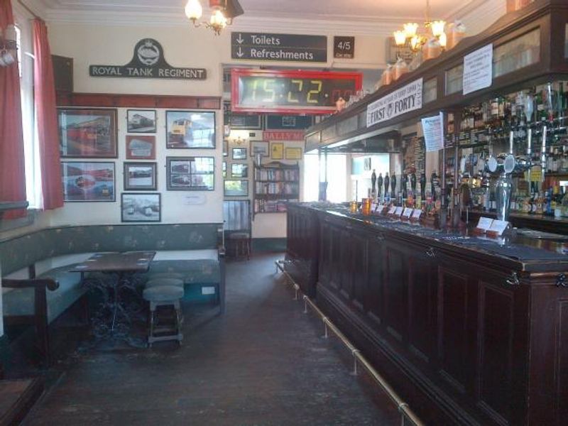 Main bar. (Bar). Published on 07-06-2016