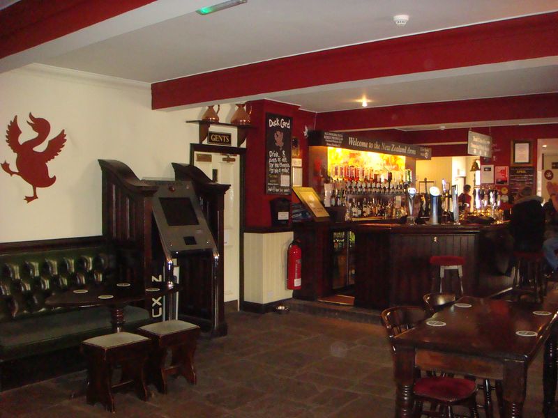 New Zealand Arms, Derby - bar. (Pub, Bar). Published on 10-04-2013