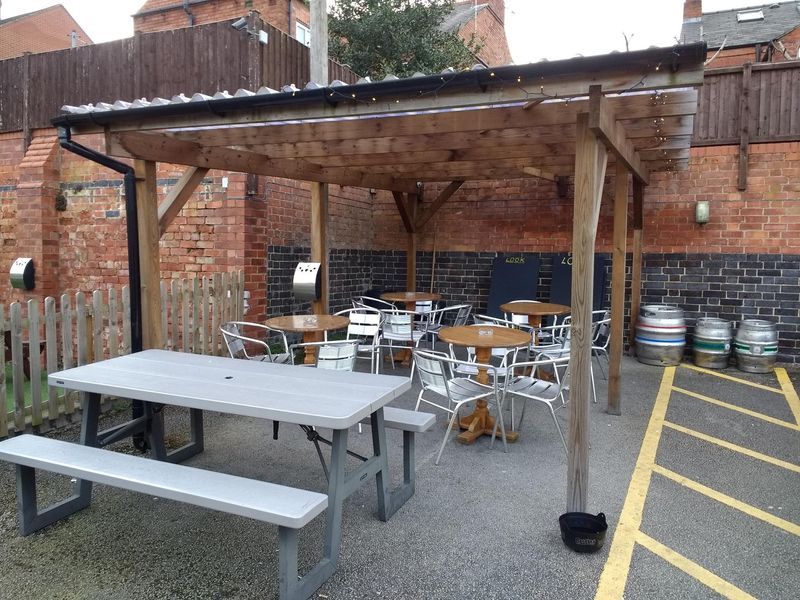 Covered smoking area. (External). Published on 10-04-2018 