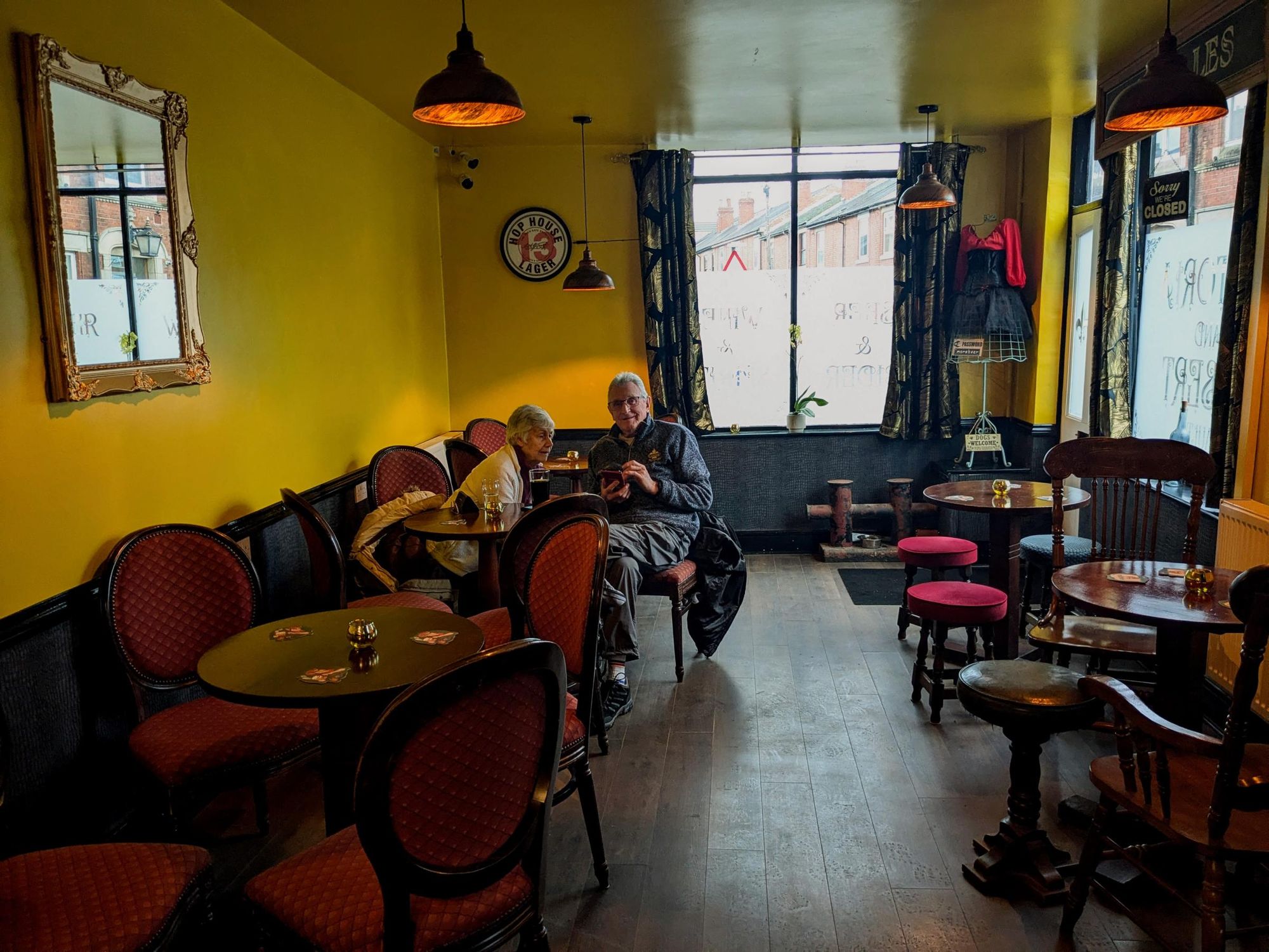 (Pub, Customers). Published on 01-02-2026