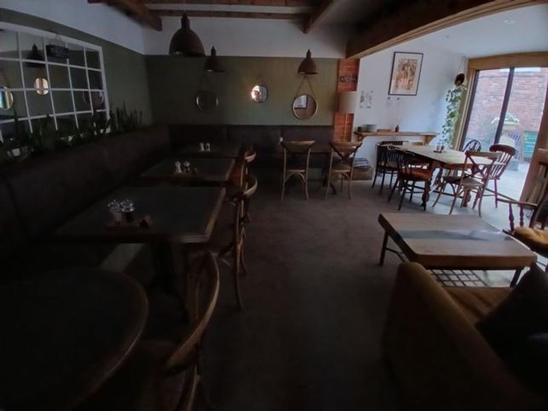 (Restaurant). Published on 08-07-2026 