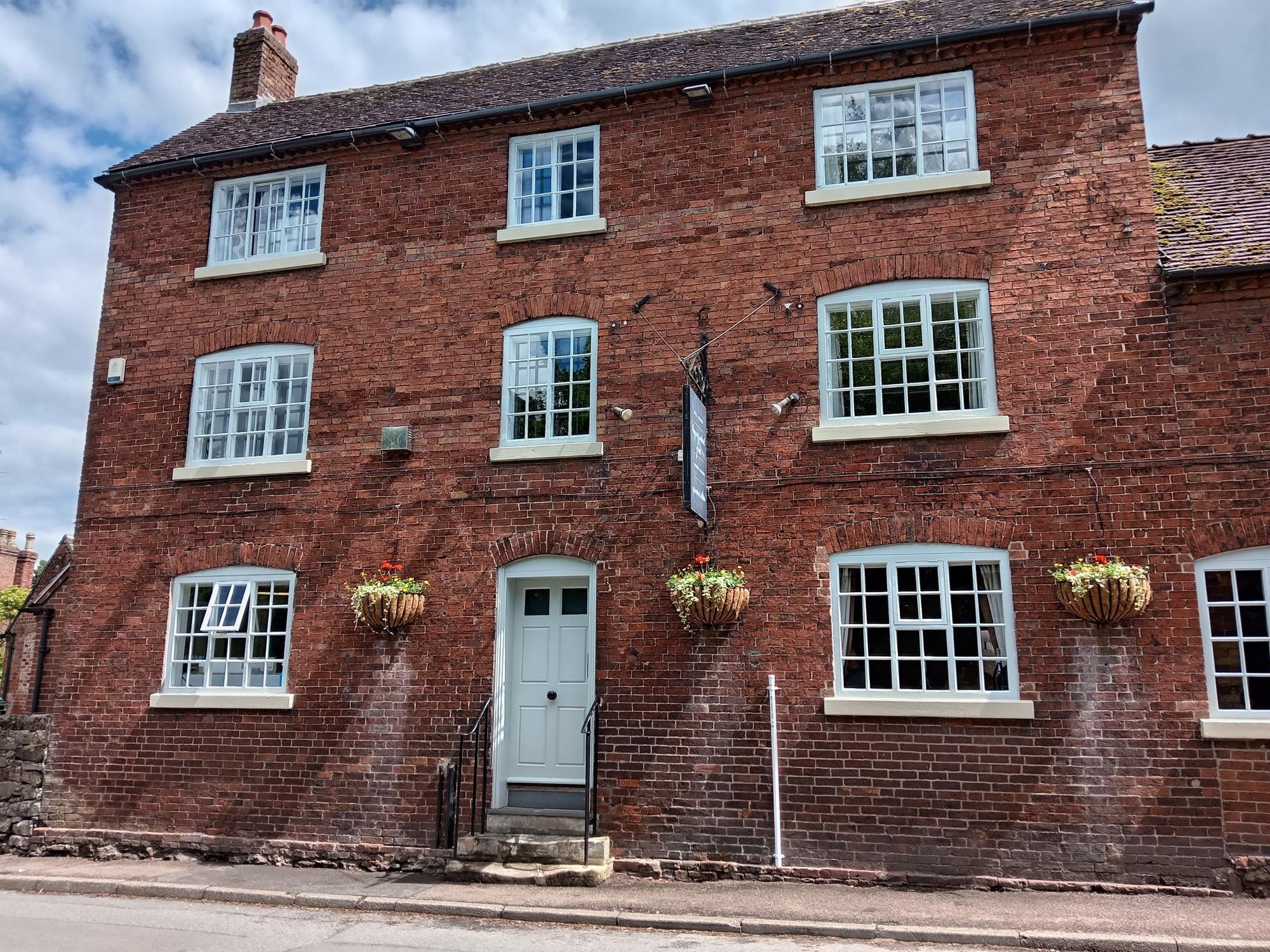 (Pub, Key). Published on 06-11-2025