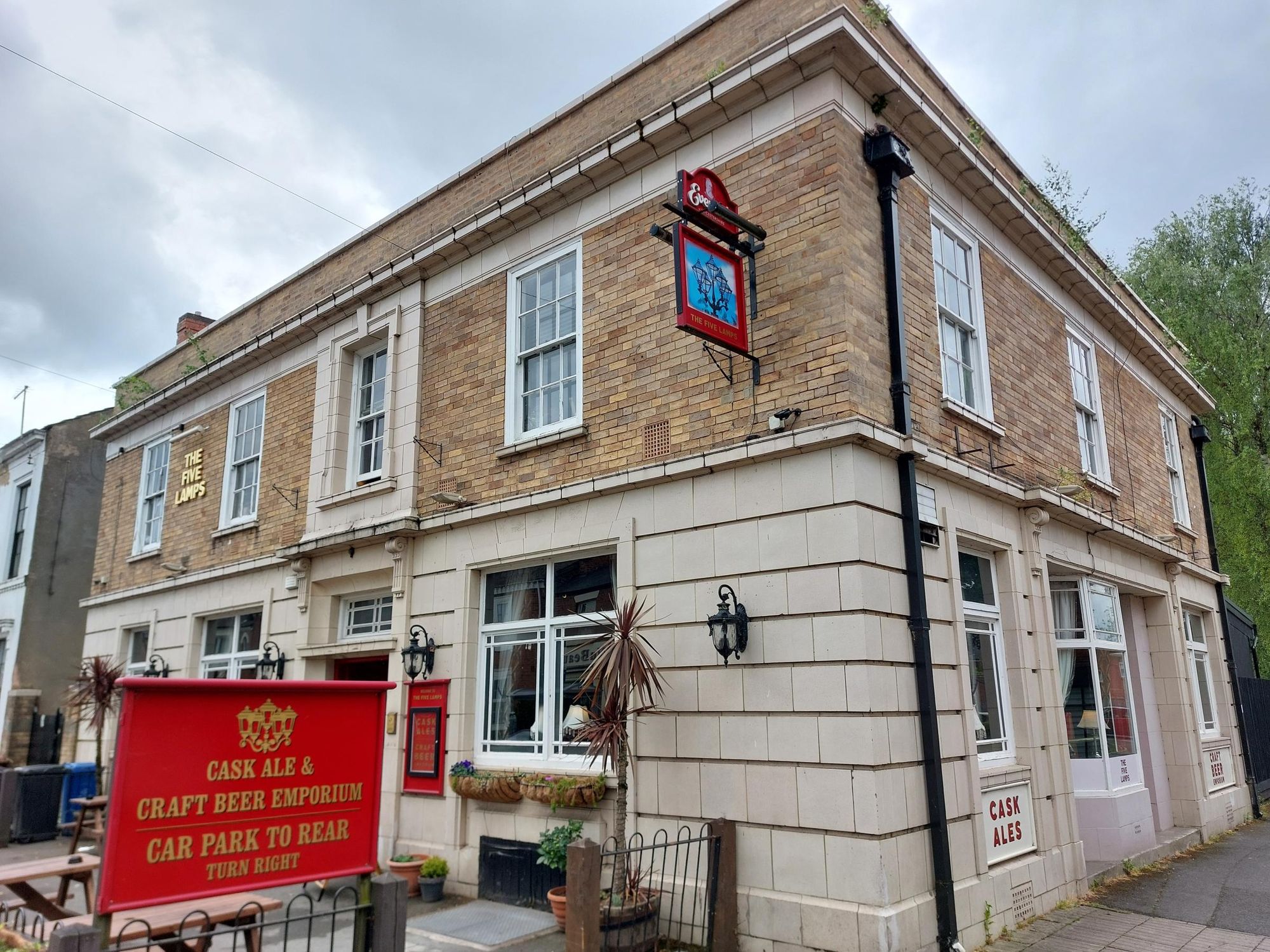 (Pub, External, Key). Published on 06-11-2025