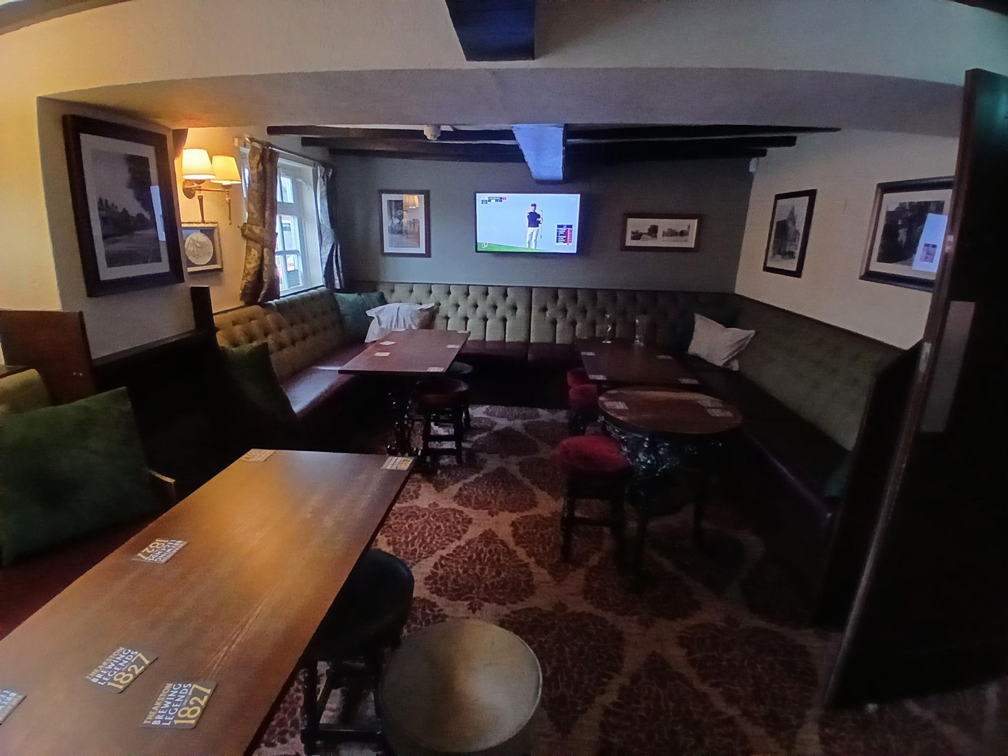 Lounge. Published on 10-08-2025