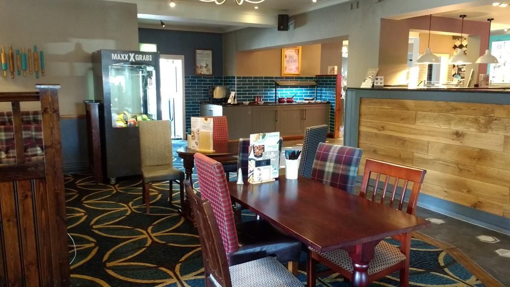 (Restaurant). Published on 12-09-2017
