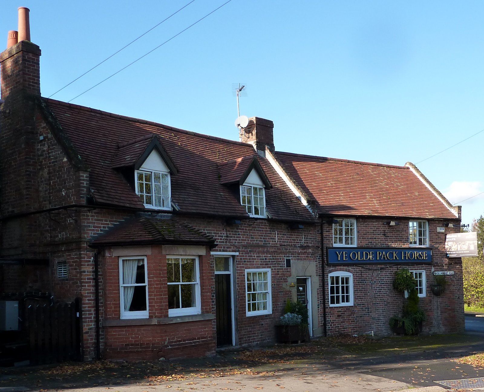 Olde Packhorse Inne, Kings Newton. (Pub, External, Key). Published on 06-11-2012