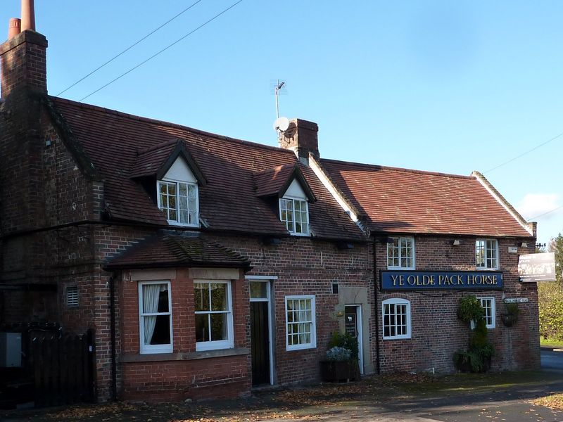 Olde Packhorse Inne, Kings Newton. (Pub, External, Key). Published on 06-11-2012
