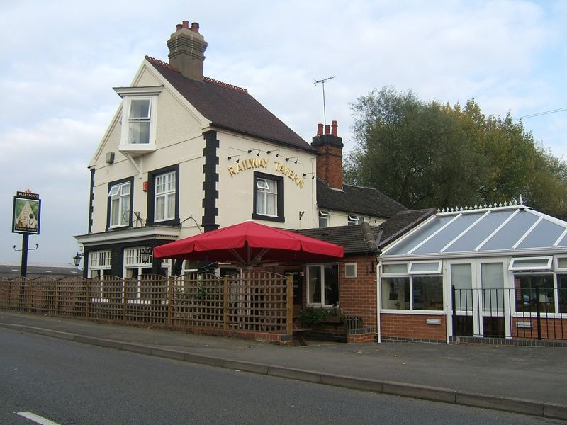 Railway Tavern, Hatton. (Pub, External). Published on 16-04-2015 