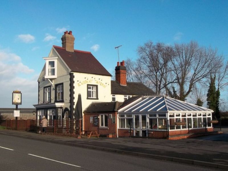 Railway Tavern, Hatton. (Pub, External). Published on 16-04-2015 