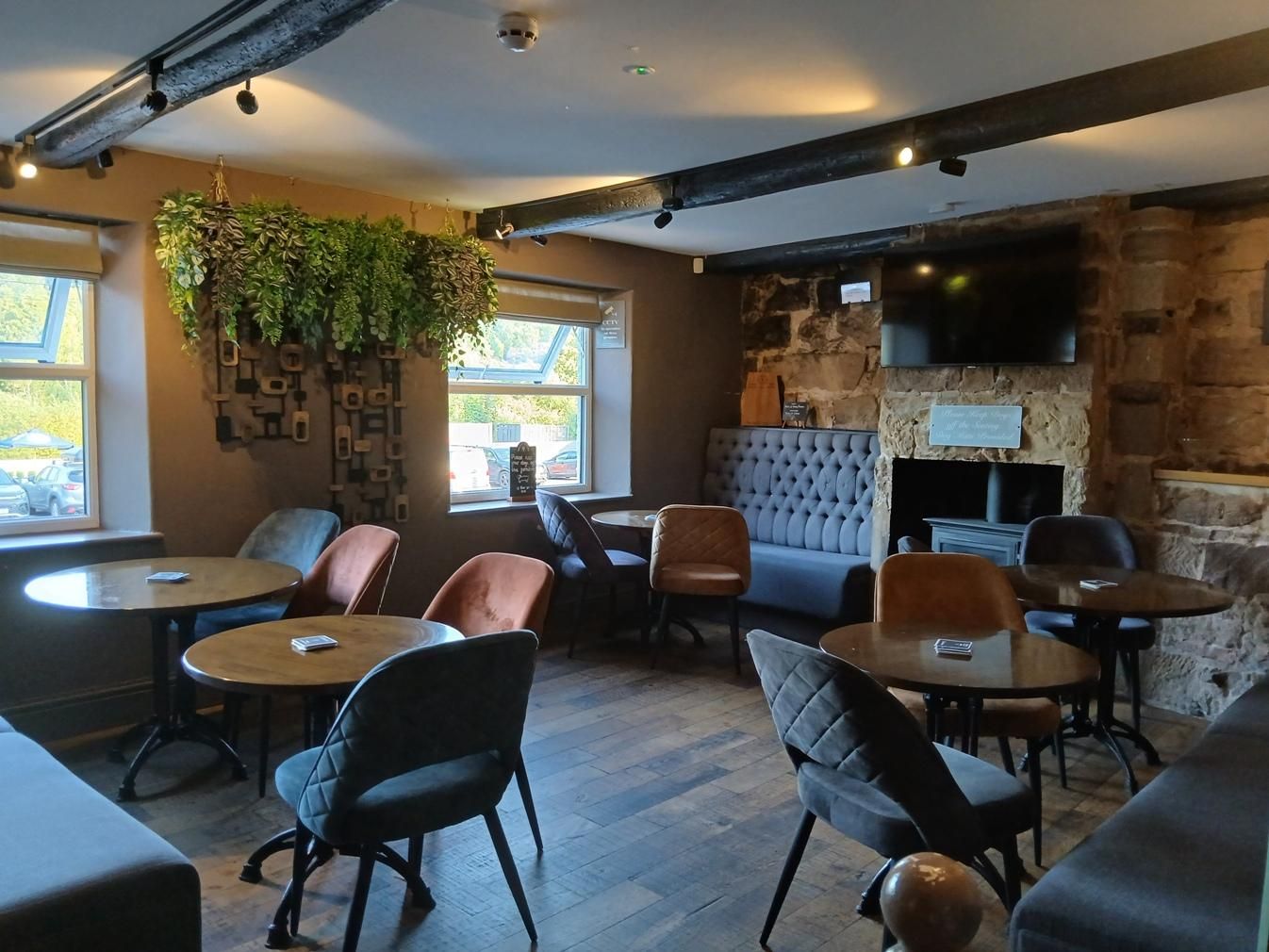 Lounge. Published on 05-08-2026