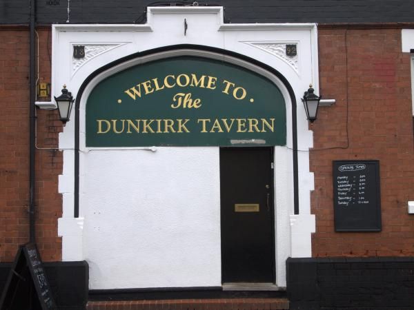 Dunkirk Tavern, Derby - entrance. (External). Published on 18-11-2015