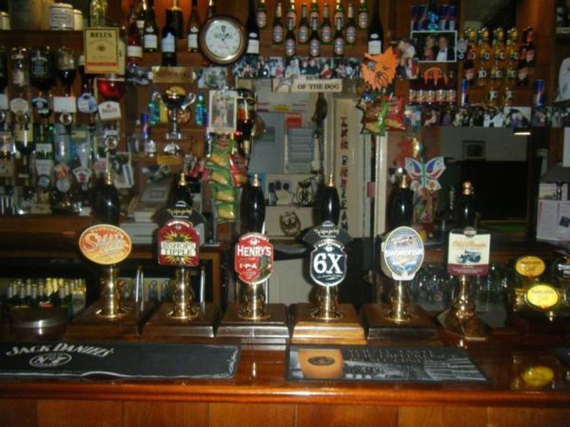 (Pub, Bar). Published on 26-09-2015