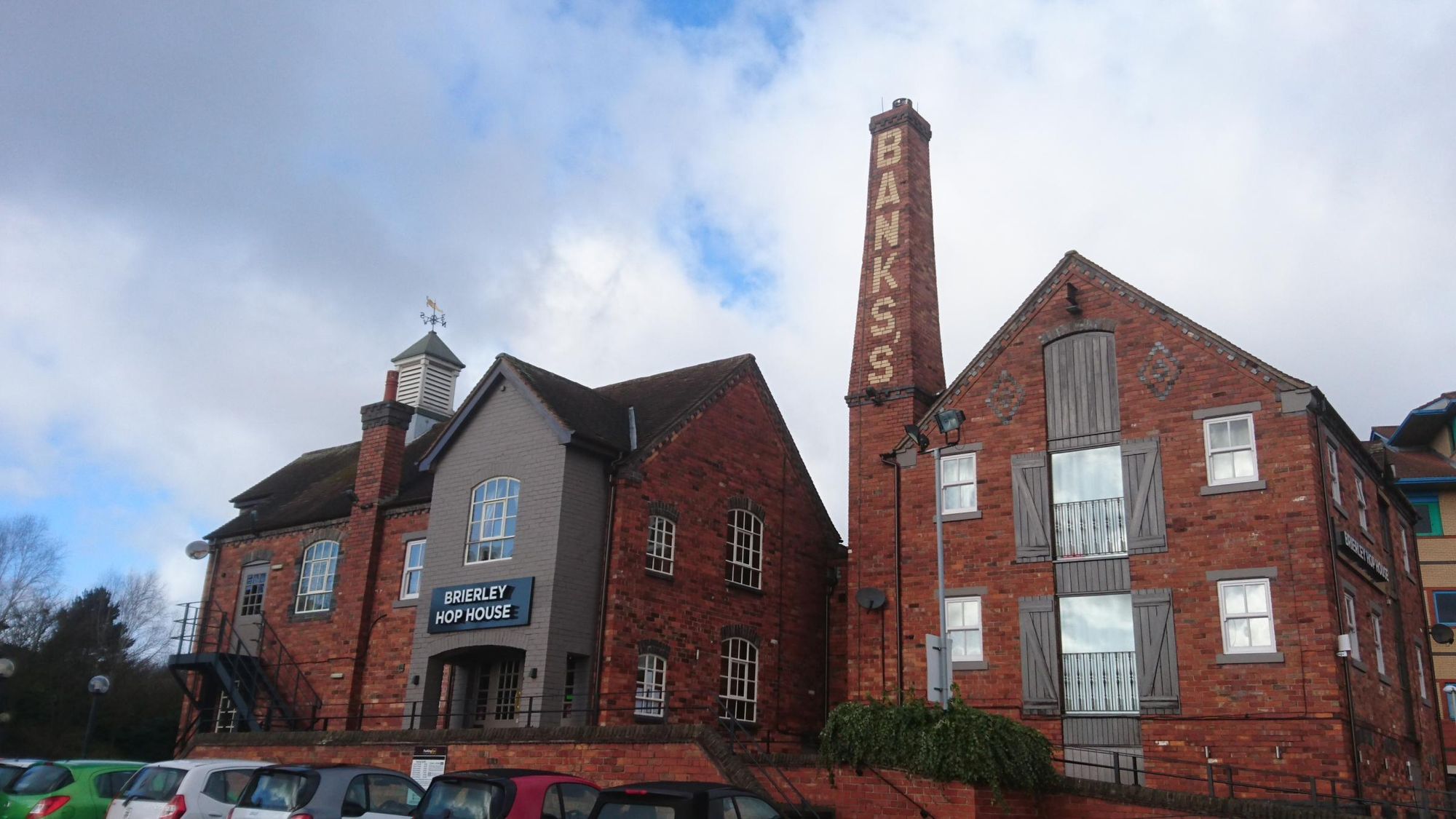 CAMRA Brierley Hop House Brierley Hill Canalside Pub