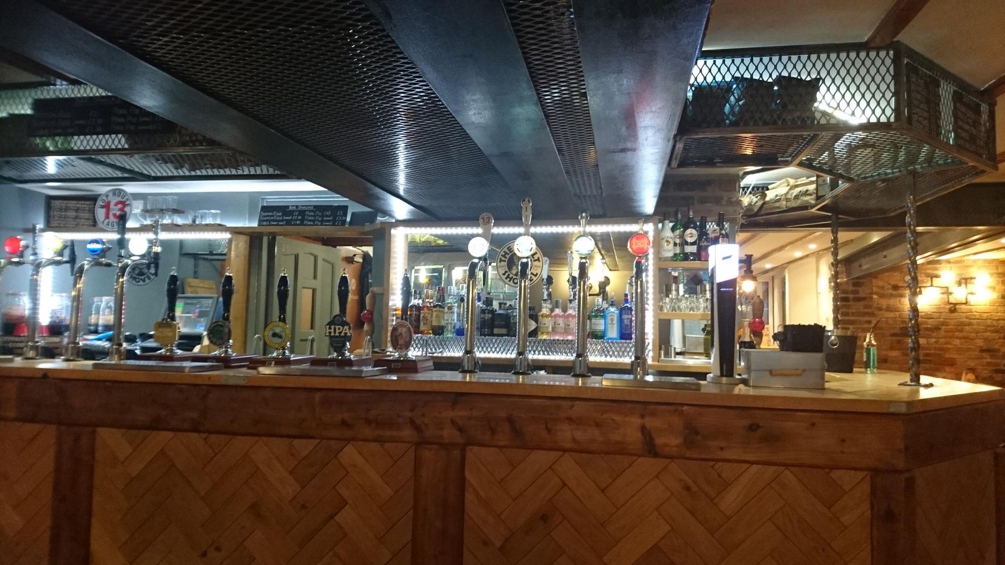 2017. (Bar). Published on 19-10-2017