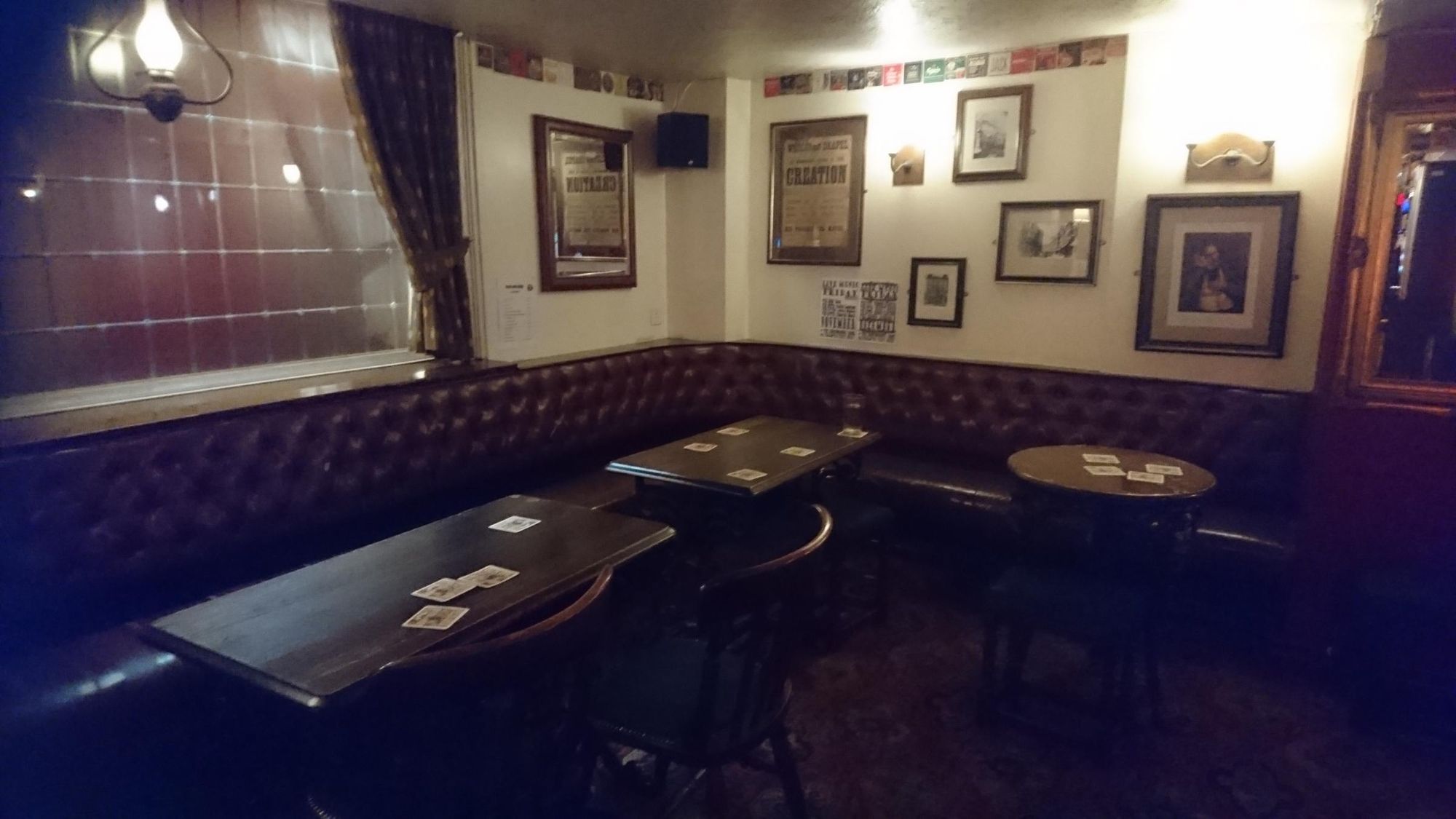 (Pub, Bar). Published on 14-11-2017