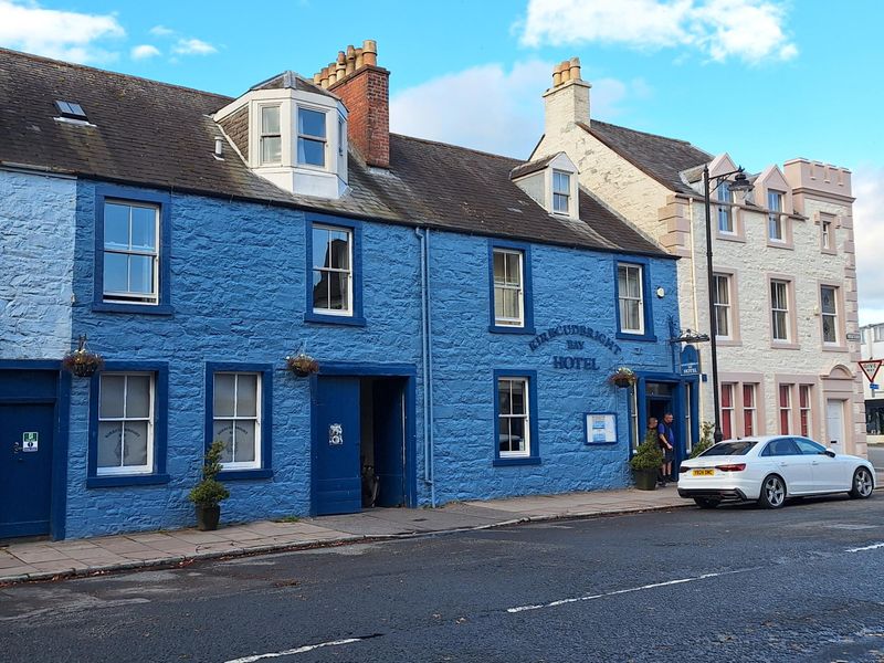 Kirkcudbright Bay Hotel (Photo: Vince Rutland - 24/09/2024). (Pub, External, Key). Published on 30-09-2024