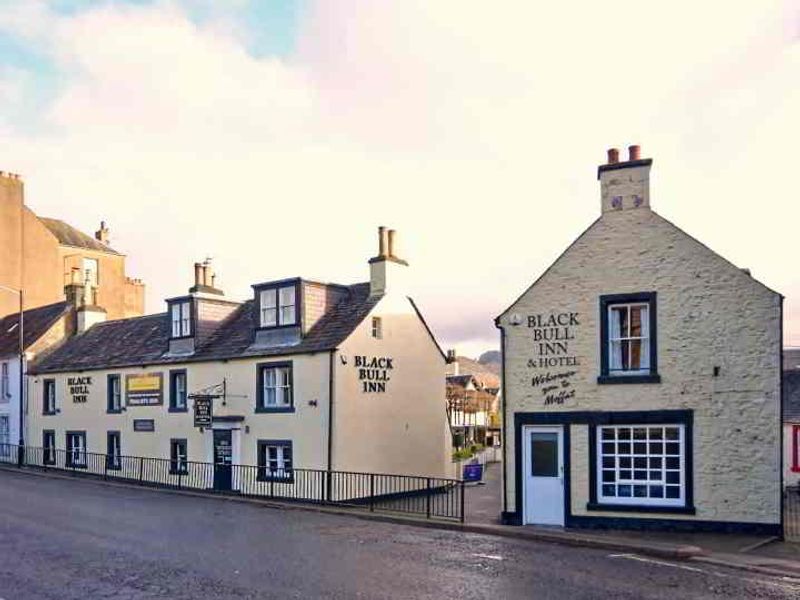 Black Bull Inn, Moffat (Photo: Andrew Blagbrough 01/02/2023). (Pub, External, Key). Published on 20-02-2023