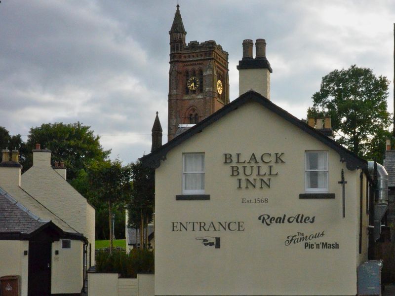 Black Bull Inn view from Holm Street.. (Pub, External). Published on 10-07-2017