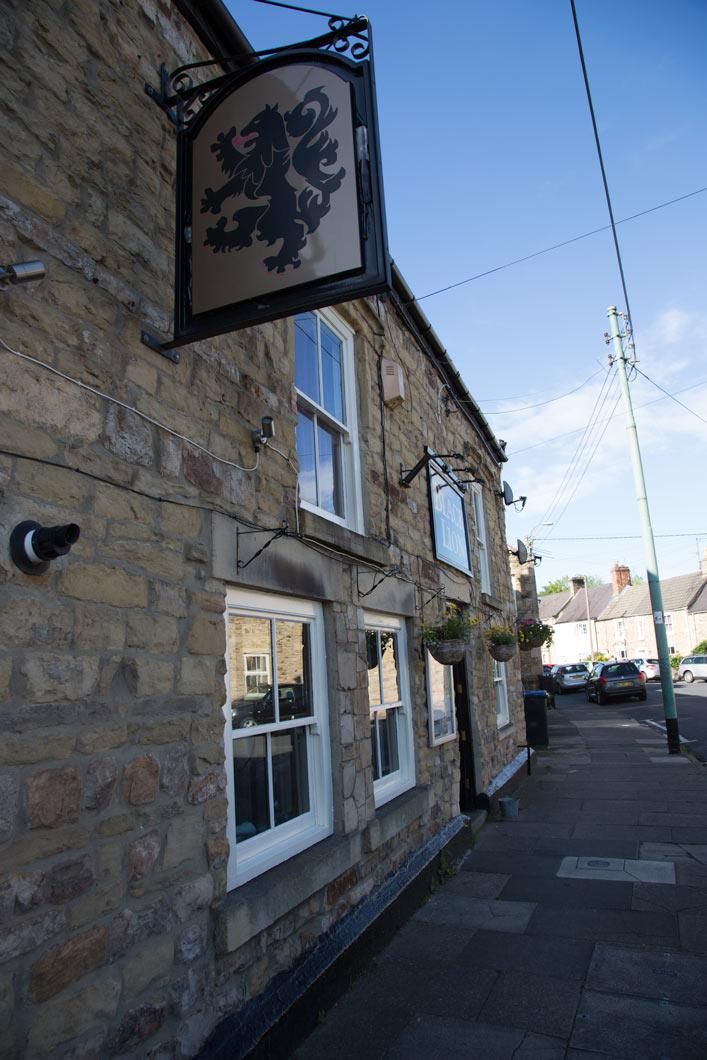 (Pub, External, Sign). Published on 01-01-1970