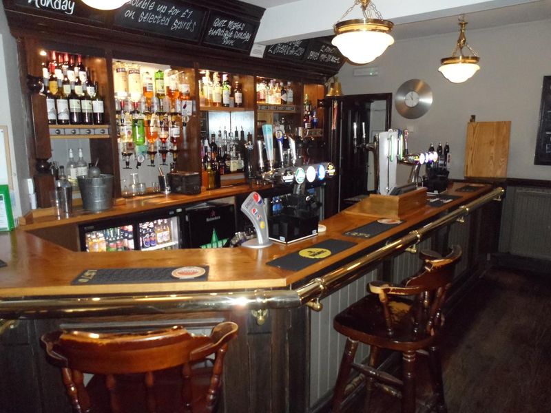 The bar at the Bridge. (Pub, Bar). Published on 06-01-2018