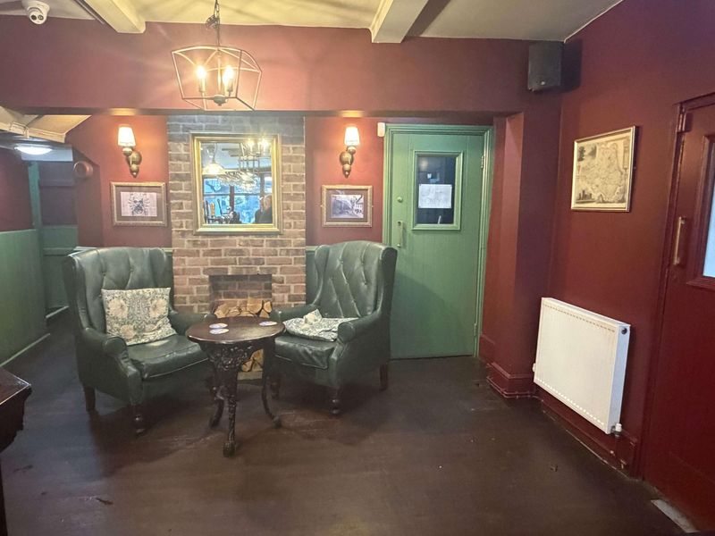 Shaky Bar1. (Pub, Bar). Published on 18-04-2026 