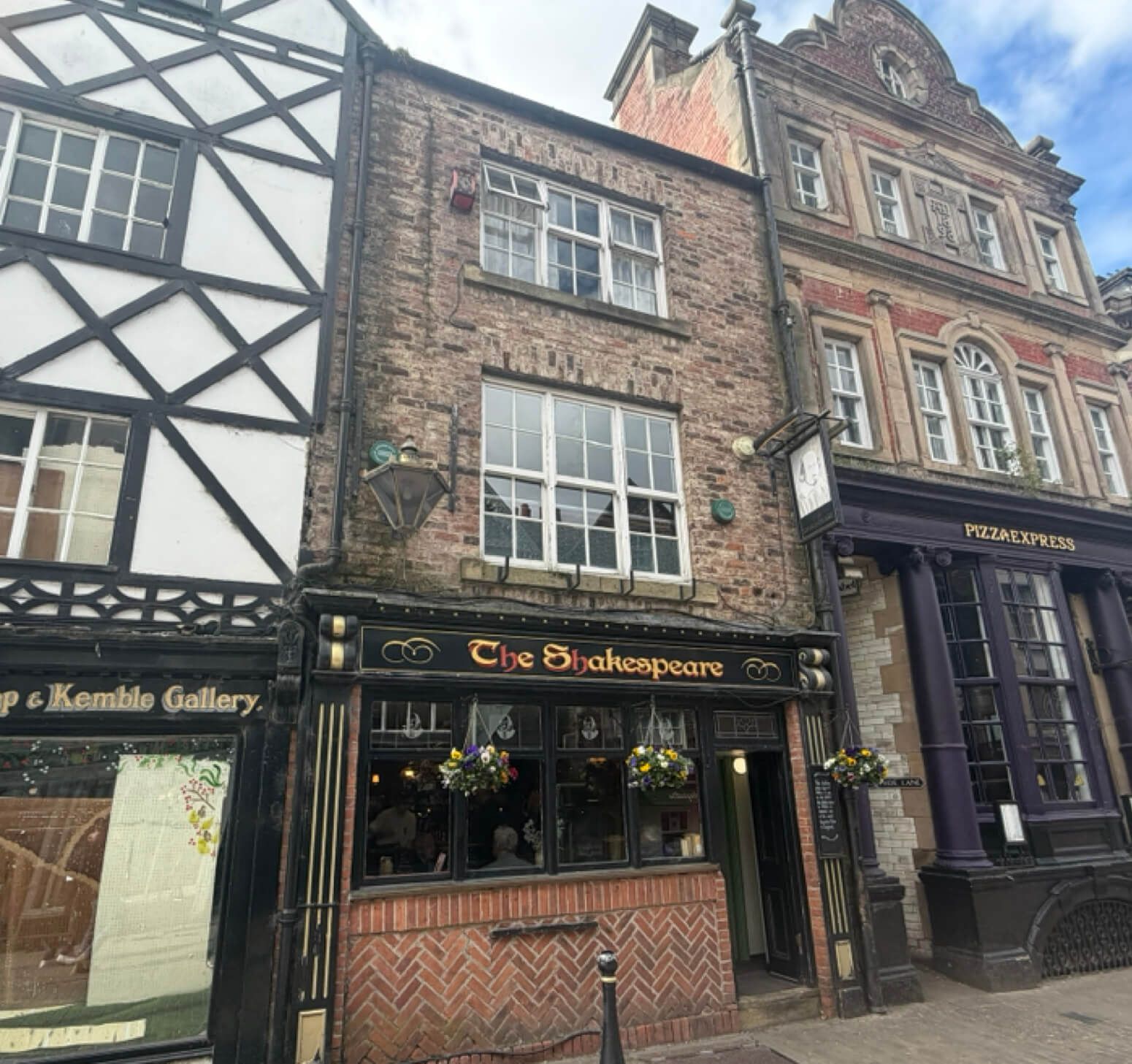 Frontage. (Pub, External). Published on 18-04-2026